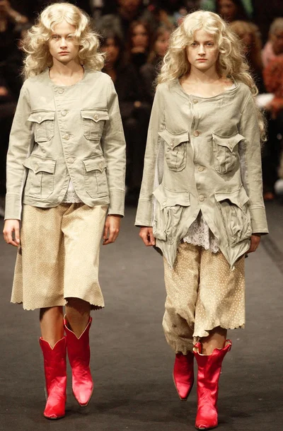 Look 12